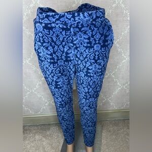 Lands' End Women's Pants Blue Geometric Pants Size S